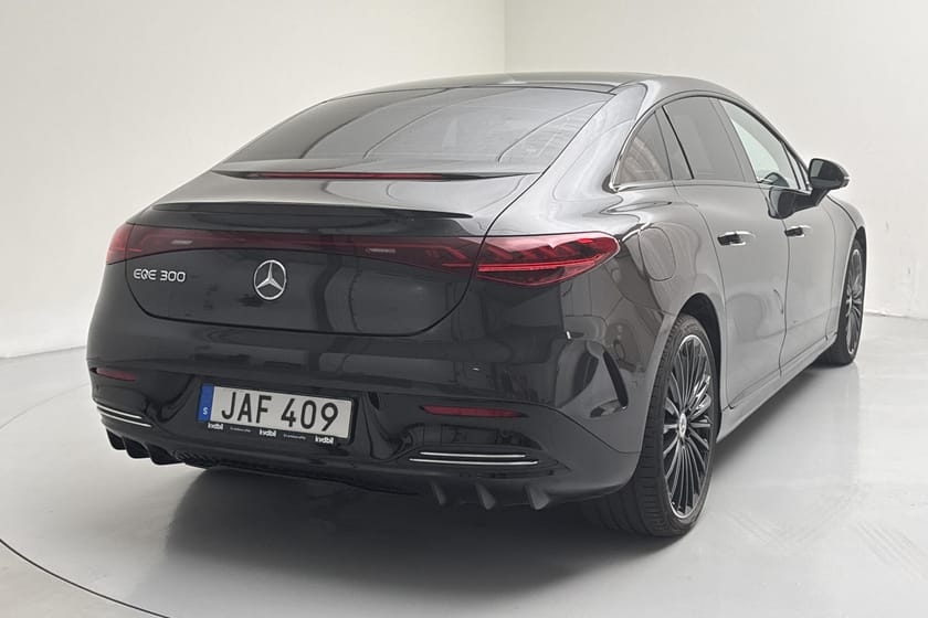 Bild 3 av Mercedes-Benz EQE 300 V295 (245hk) AMG Line Läder Pano