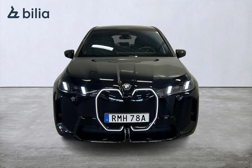 Bild 2 av BMW iX xDrive60 xDrive60/M Sport Pro/DEMO/B&W/SE SPEC