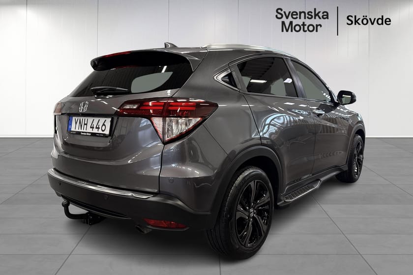 Bild 2 av Honda HR-V 131hk 2017 – Fullutrustad SUV med automat och panoramatak!