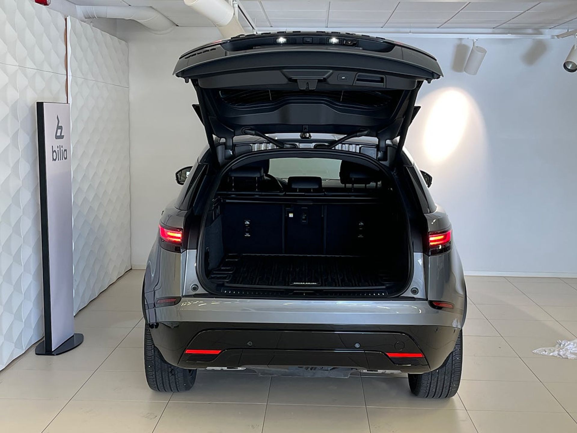 Land Rover Range Rover Velar P400e 2025, bild 6/10