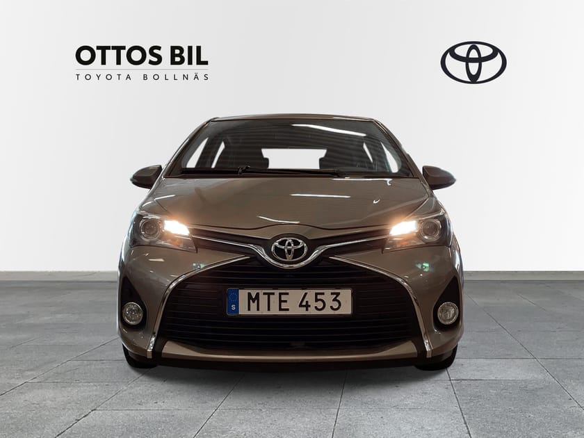 Bild 5 av Toyota Yaris 5-dörrar 1.33 Dual VVT-i Manuell, 99hk - Active / V-hjul, MoK