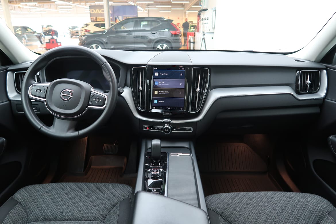 Volvo XC60 2023 - miniatyr 6