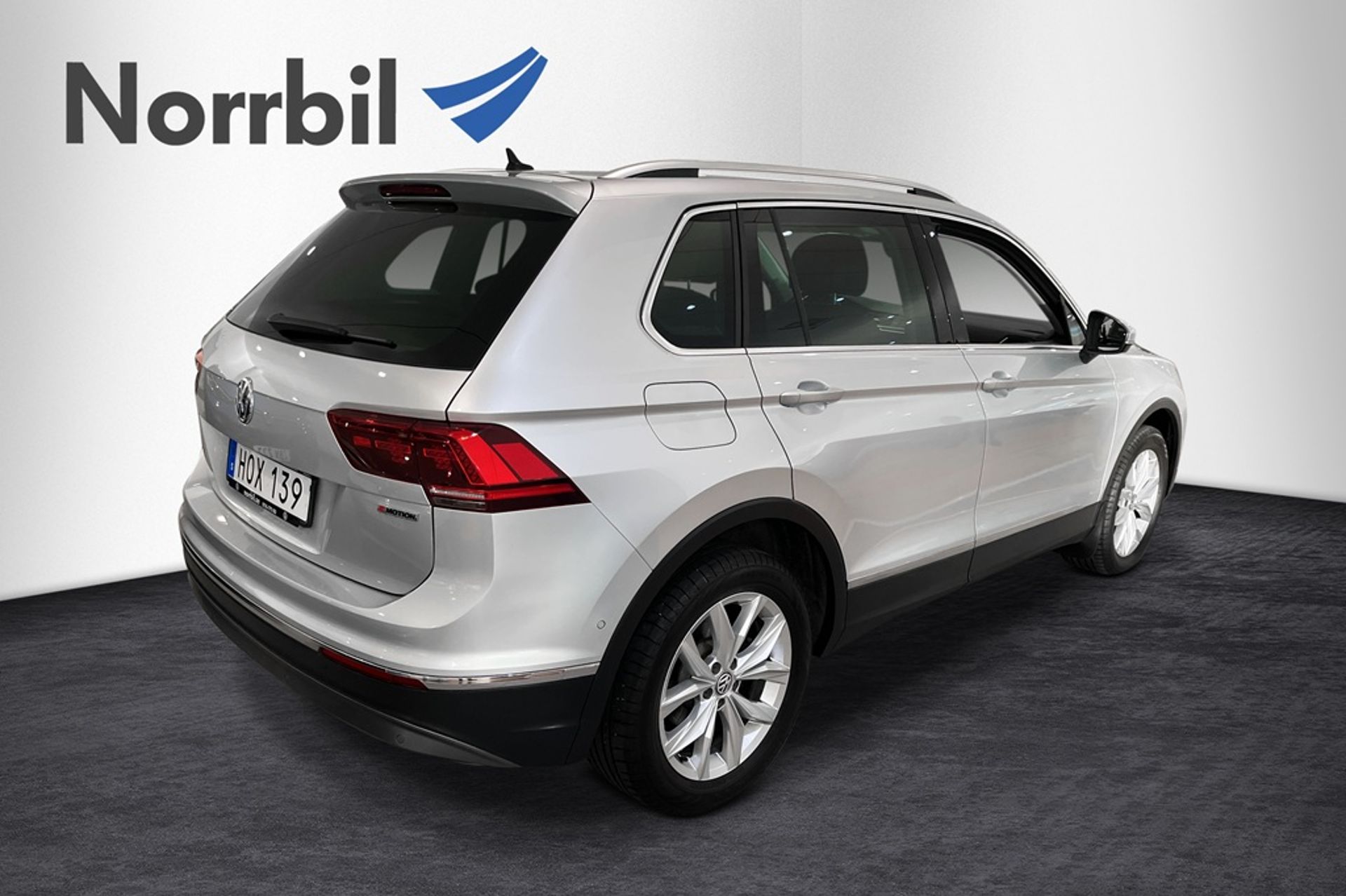 Volkswagen Tiguan 2018, bild 4/10
