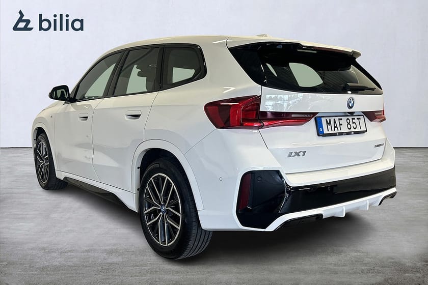 Bild 5 av BMW iX1 xDrive30 xDrive30/M Sport/Drag/Backkamera/Rattvärme