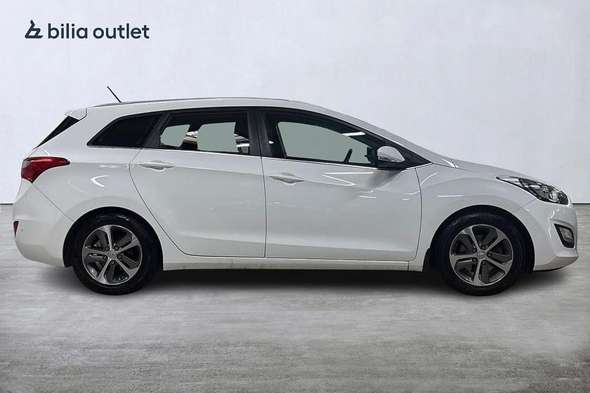 Bild 5 av Hyundai i30 Kombi 1.6 GDI Comfort 135hk Drag Rattvärm P-sensor