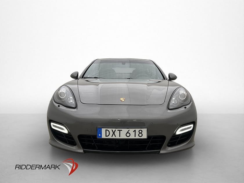 Bild 2 av Porsche Panamera GTS 430hk PASM Sport Chrono BOSE Kolfiber