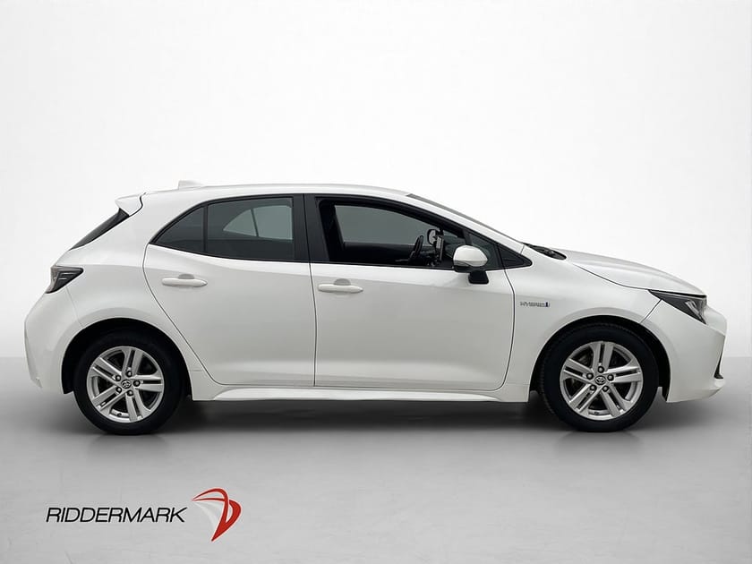 Bild 5 av Toyota Corolla Hybrid e-CVT 122hk B-Kamera Farthållare