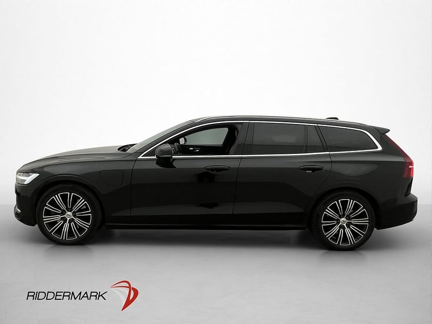 Bild 4 av Volvo V60 T8 AWD 392hk Inscription Drag Carplay Sensorer
