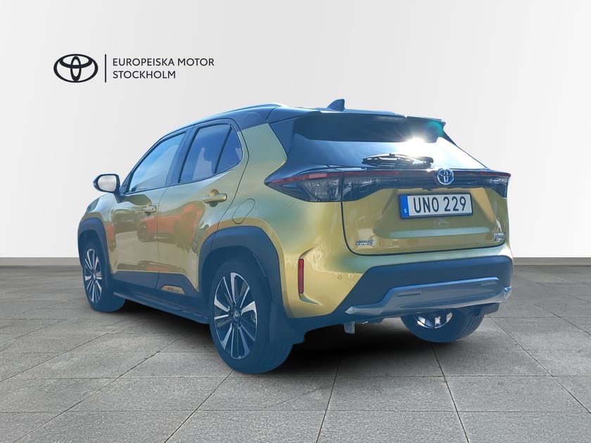 Bild 3 av Toyota Yaris Cross Hybrid AWD-i Pemiere Edition V-hjul Sidosteg