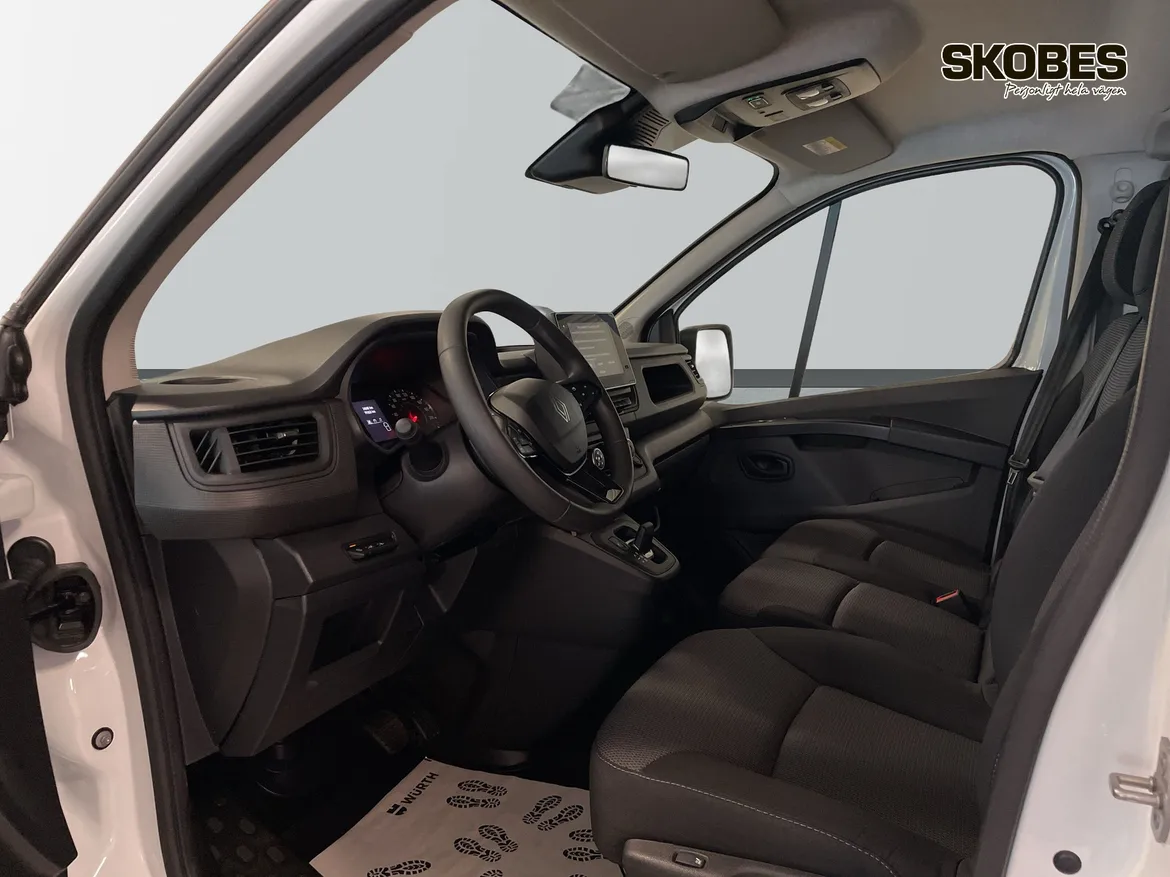 Renault Trafic Passenger L2