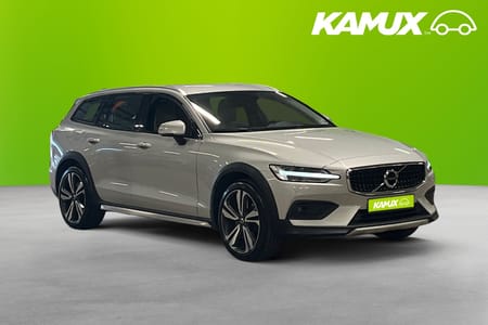 Volvo V60 Cross Country D4 AWD Momentum Navi Keyless R-värm