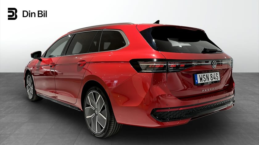 Bild 3 av Volkswagen Passat Variant eHybrid 272 DSG6 R-LINE