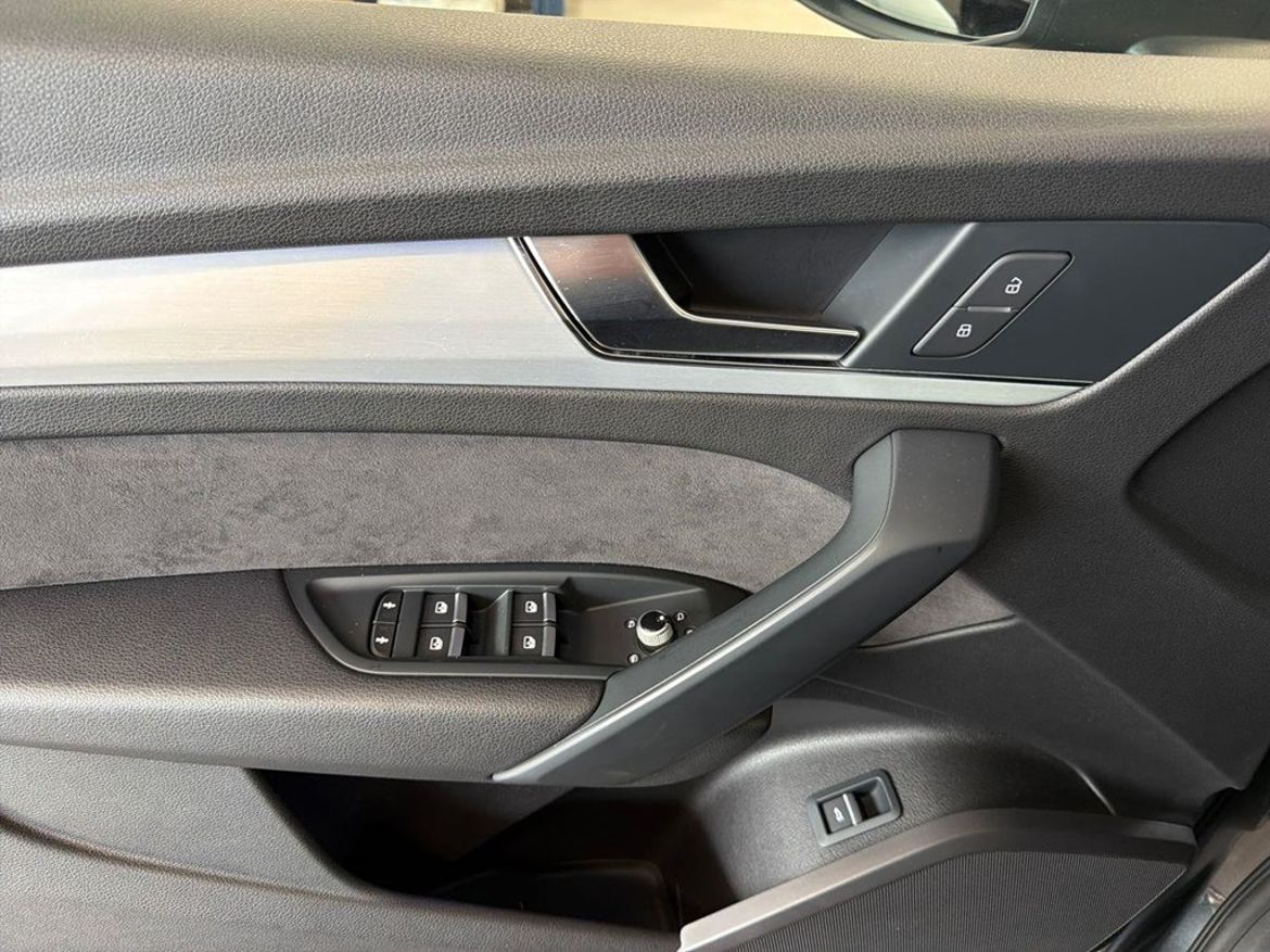 Audi Audi Q5 — bild 17