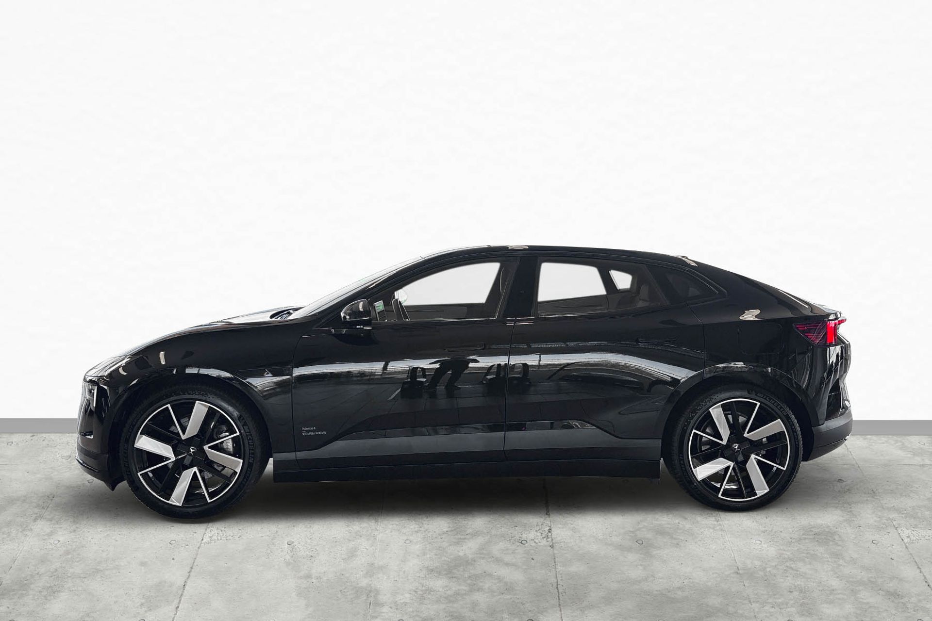 Polestar 4