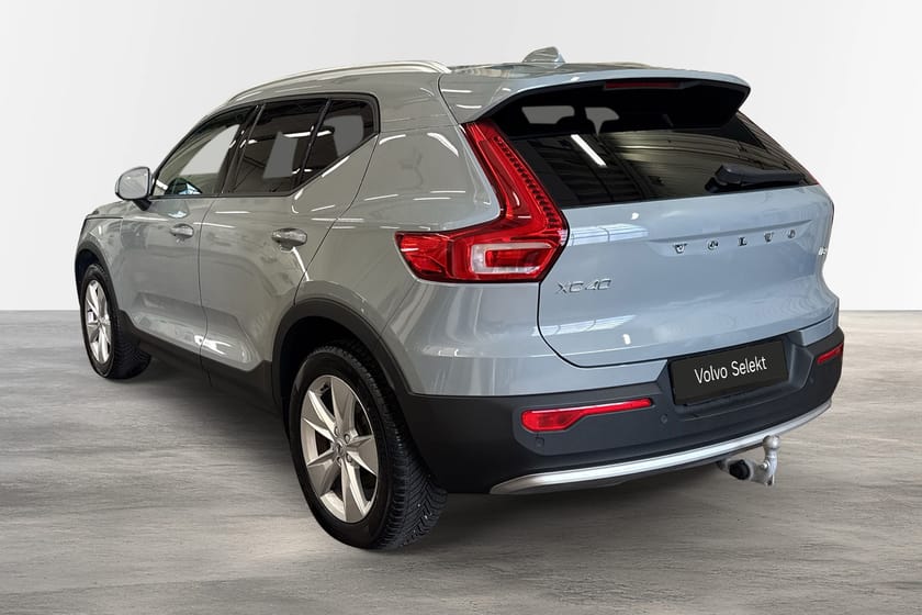 Bild 2 av Volvo XC40 B4 FWD Bensin Core SE II