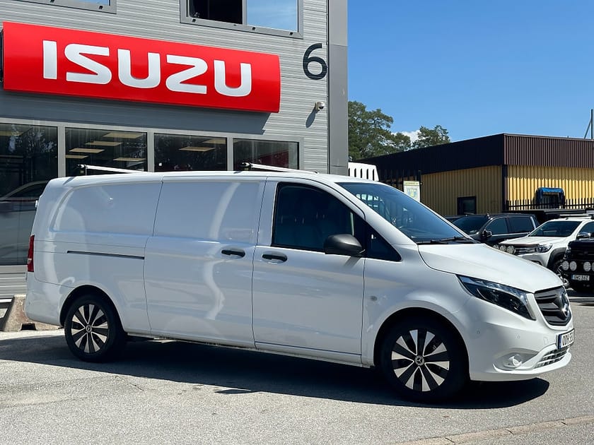Bild 4 av Mercedes-Benz Vito 119 CDI 2.8t | Komfortvägg | Verkstads inredning | drag