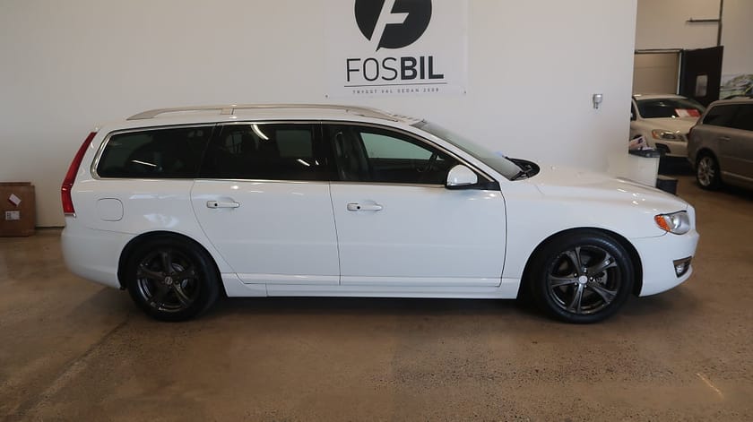 Bild 3 av Volvo V70 *RÄNTEKAMPANJ 3.45%* D2 Summum Drag-Värmare-Nyservad