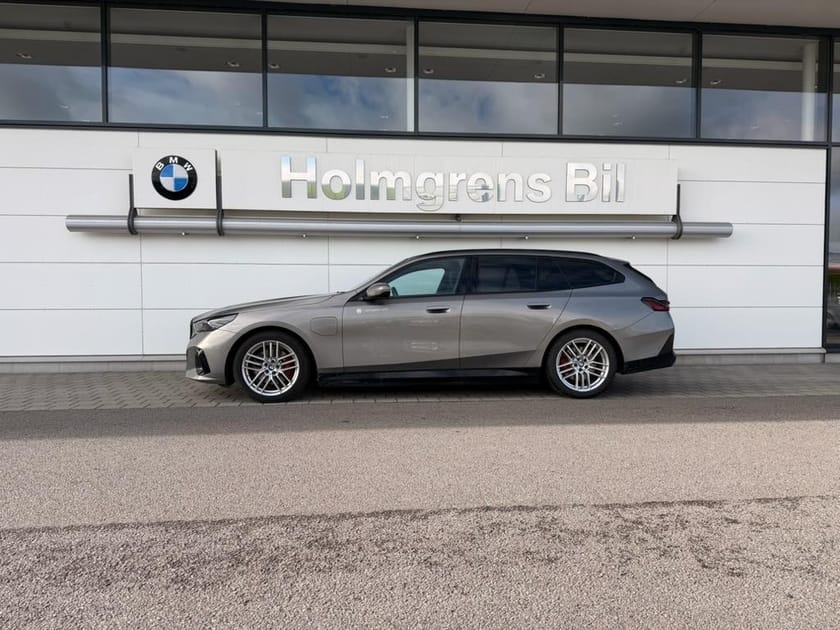 Bild 3 av BMW 530e xDrive Touring M Sport Business Edition