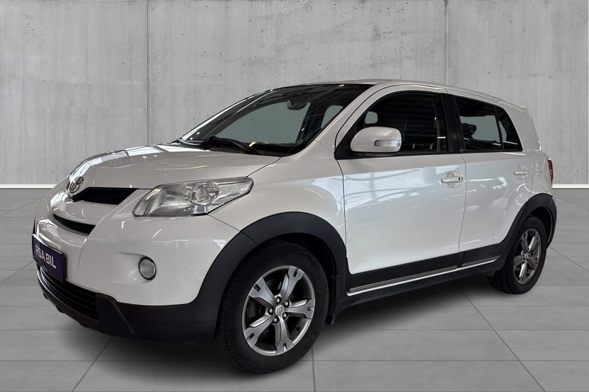 Bilde 3 av Toyota Urban Cruiser 1,4l 90HK Skinnseter Hengerfeste