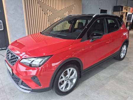 SEAT Arona 1.0 TSIFR 5T81 DG8AU7