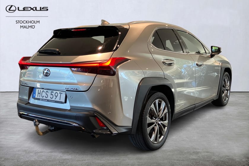 Bild 5 av Lexus UX 250h E-Four F Sport S 184hk Drag HUD ML 360° Keyless Navi