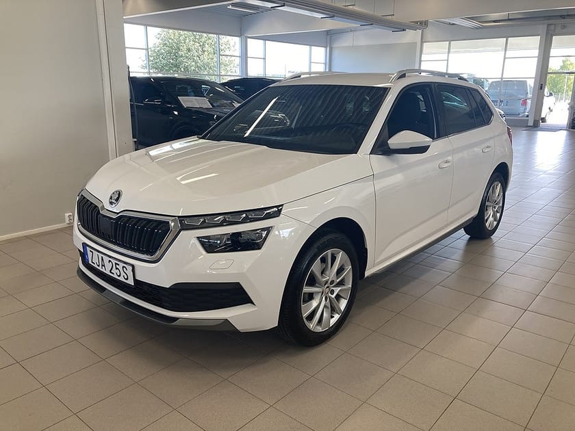 Bild 3 av Škoda Kamiq Skoda Style 1,0 TSI 110 HK Adventure Edition Aut, Drag