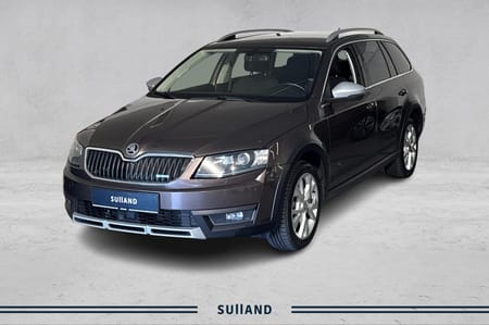 Škoda Octavia Scout Oct 3 stv tdi 184 4x4dsg