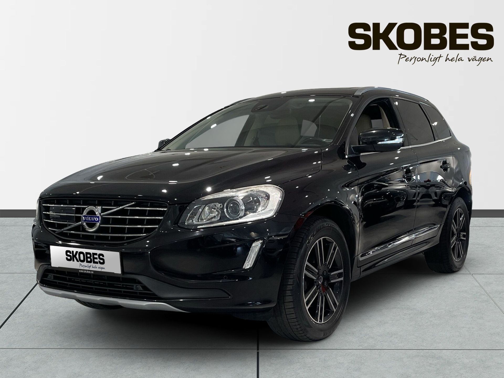 Volvo XC60 D4 AWD Classic Summum 2017, kuva 3/27