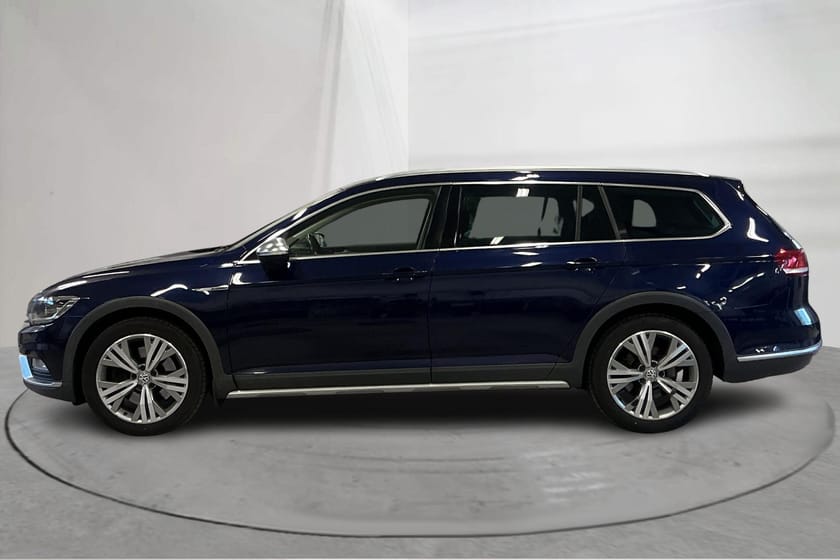 Bild 2 av Volkswagen Passat Alltrack 2.0 TDI Sportscombi 4MOTION 240hk