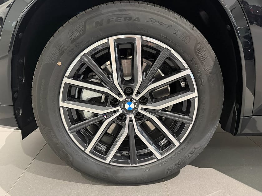 Bild 5 av BMW X1 xDrive25e 