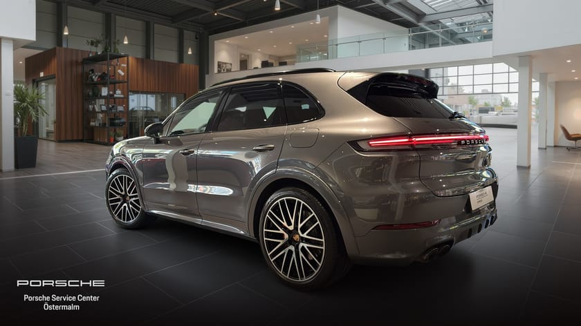 Bild 2 av Porsche Cayenne S E-Hybrid 