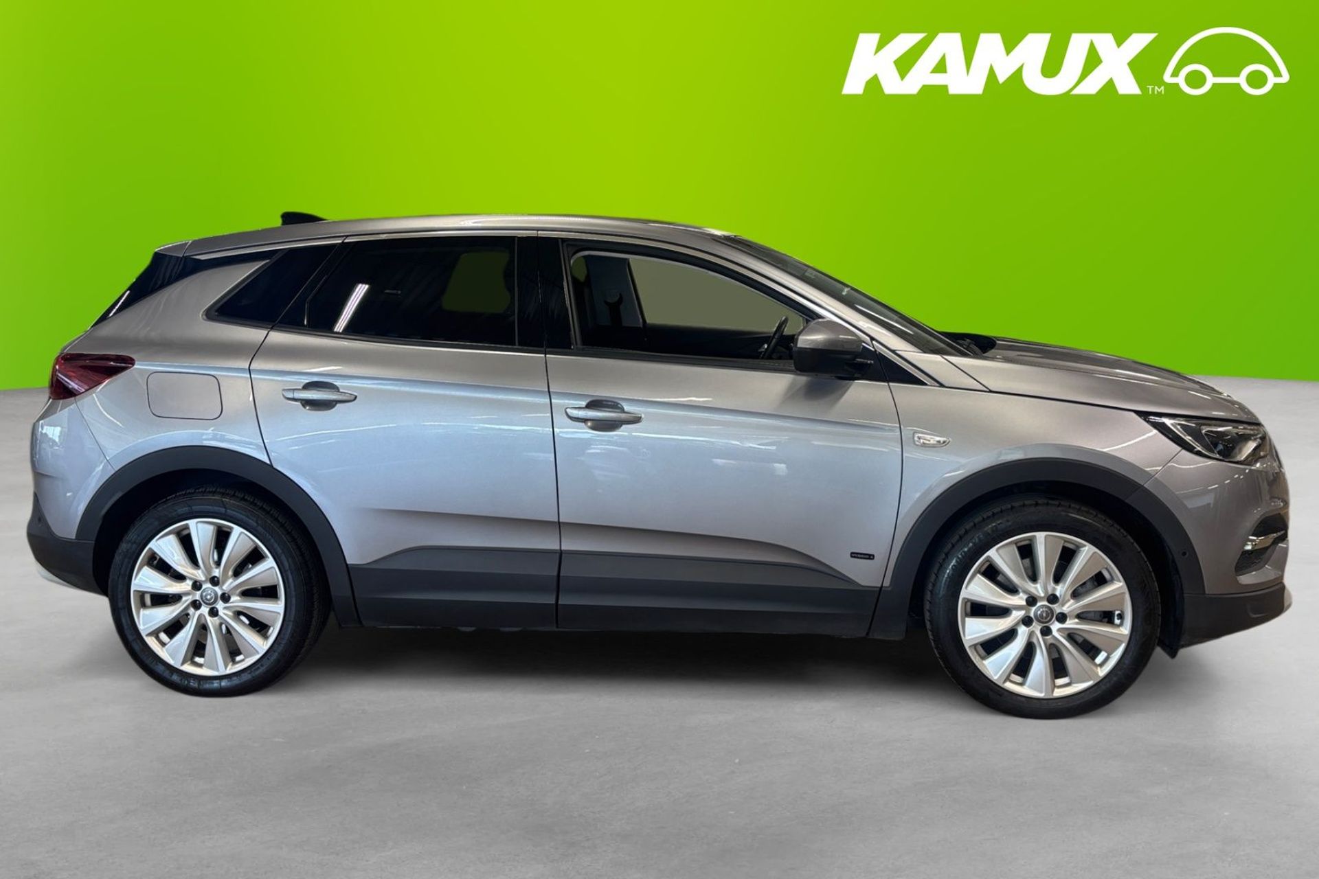 Opel Grandland Hybrid4 300hk Innovation 2020, bild 2/10