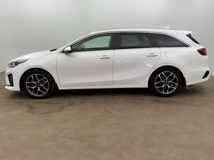 Bild 2 av Kia Ceed Sportswagon SW 1.4 T-GDI 140hk DCT GT-Line Backkamera Navi