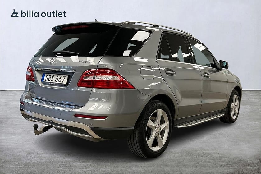 Bild 4 av Mercedes-Benz ML 350 BlueTEC 4MATIC Plus Panorama B-kamera Skinn Drag Värmare