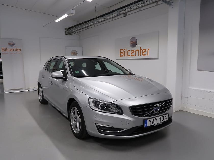 Bild 3 av Volvo V60 D4 V-Däck ingår *Kamremsbytt* Värmare-BT-Farth-Parksens