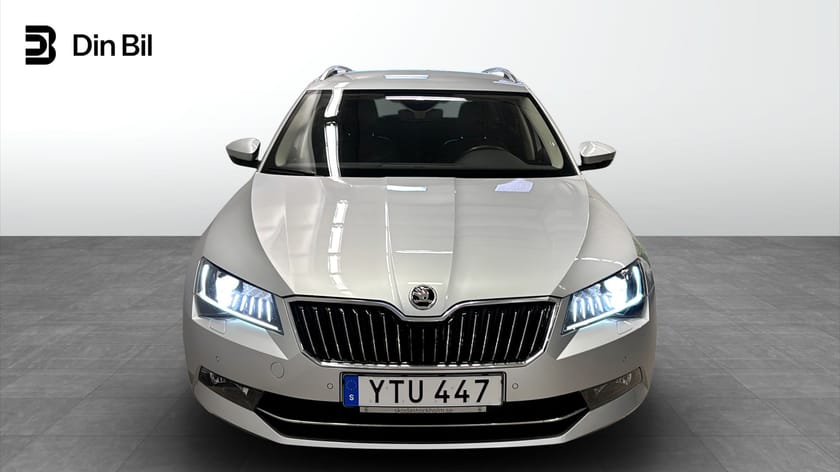Bild 4 av Škoda Superb Kombi 2.0 TSI 280 hk 4X4  L&K | Drag