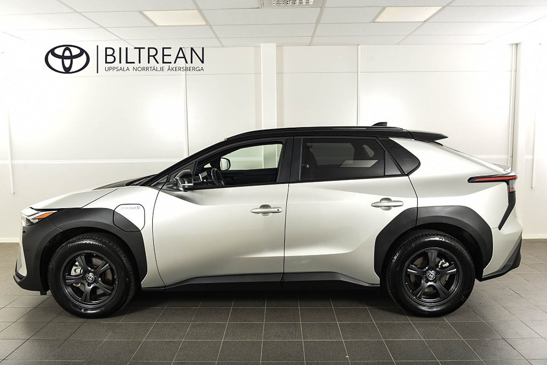 Toyota bZ4X 71.4 kWh Style Premium MOMS 2023, bild 2/10