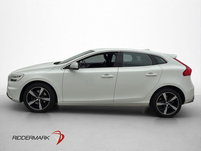 Bild 4 av Volvo V40 T3 152hk R-Design Värmare Drag Skinn/Alcantara