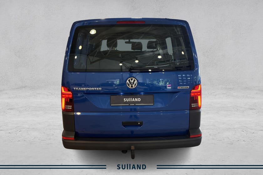 Bilde 4 av Volkswagen Transporter | Lav km stand | 2500kg henger vekt |  1 eier |