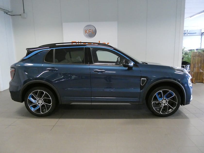 Bild 3 av Lynk & Co 01 PHEV Pano-Drag-360°-Värmare-Infinity-Navi-Carplay-SoV