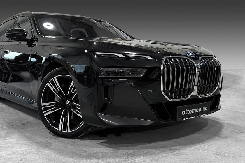 Bilde 2 av BMW i7 xDrive60 M-SPORT | EXECUTIVE | LUFT | 360 | SKY | GLOW | MASSA.