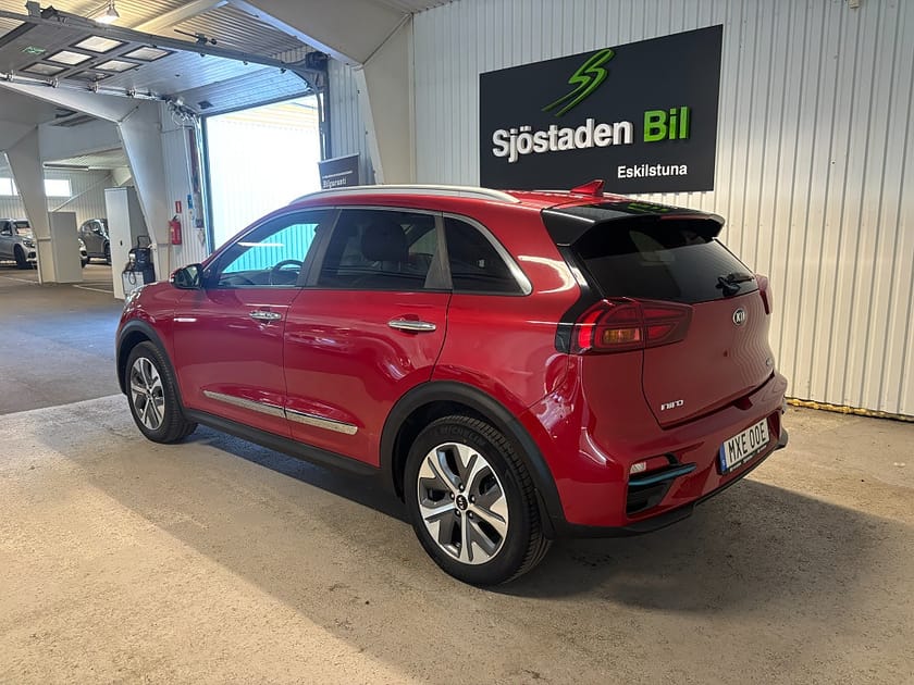 Bild 4 av Kia e-Niro e- 64 kWh Advance Plus Tech-Paket Taklucka Skinn JBL