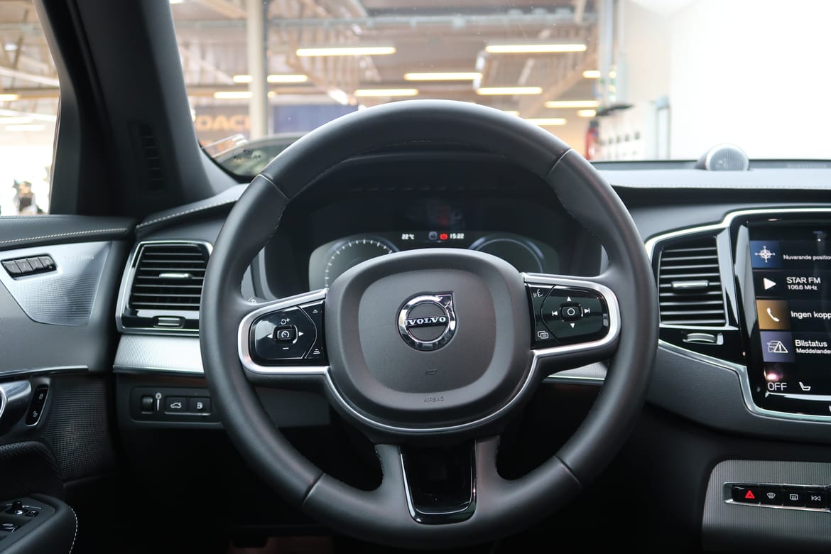 Volvo XC90 2022 - miniatyr 8