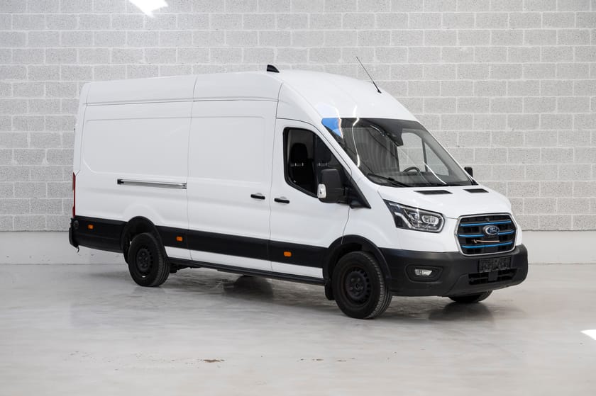 Bilde 2 av Ford E-Transit 350 BEV 269hk L4 Trend RWD Auksjon! Les tekst!