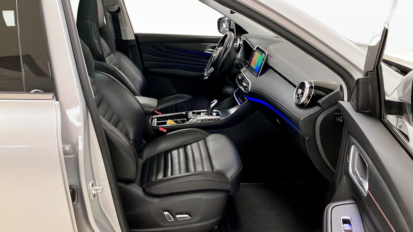 Bild 3 av MG EHS PHEV