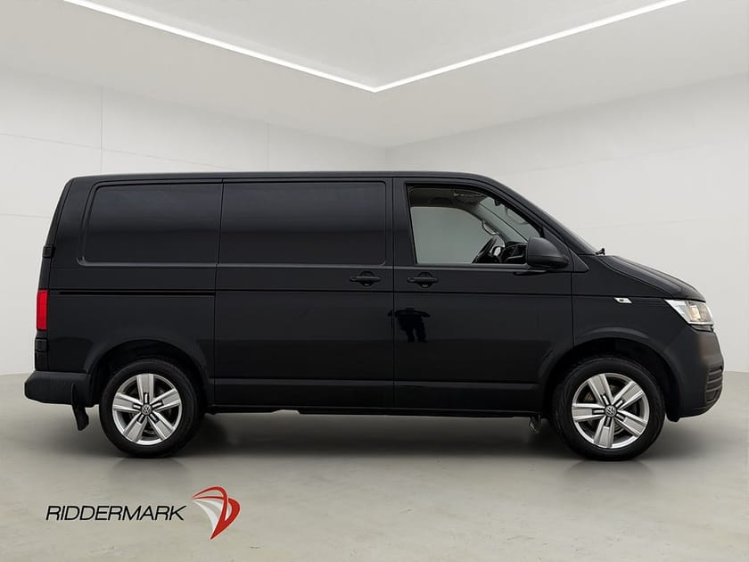 Bild 2 av Volkswagen Transporter 2.0TDI Värm Drag Kamera CARPLAY Moms