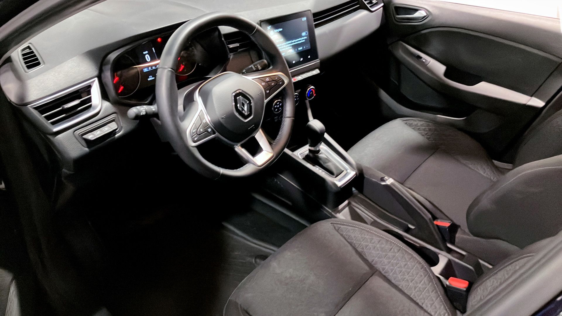 Renault Clio 1.0 TCe 2023, bild 5/9