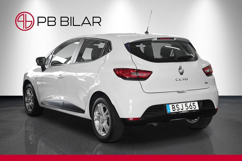 Bild 4 av Renault Clio IV Energy TCe 90 Expression Bass Reflex Navi BT