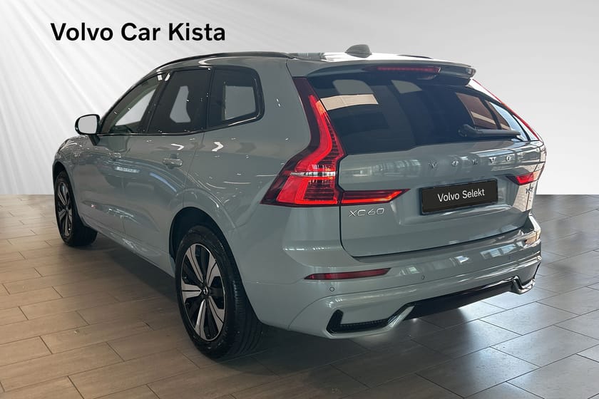 Bild 4 av Volvo XC60 T6 Plus Dark Edition Läder H/K Pano B-Kamera