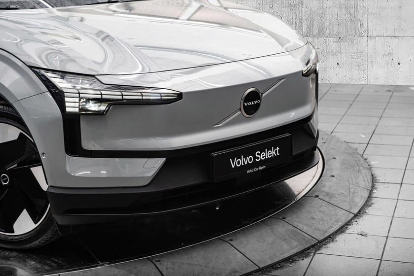 Bilde 3 av Volvo EX30 Twin Motor Performance Ultra | Harman/Kardon 360Kamera
